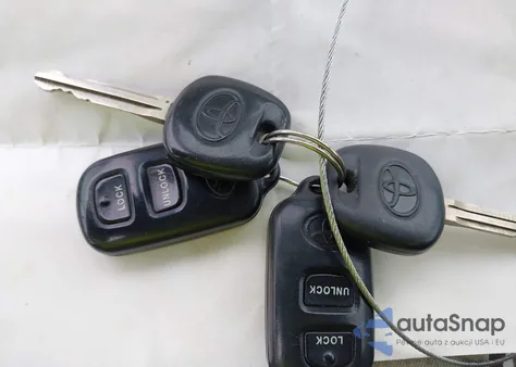 2006 Toyota Corolla Ce/S/Le из США, поврежденный, VIN 2T1BR30E36C586770